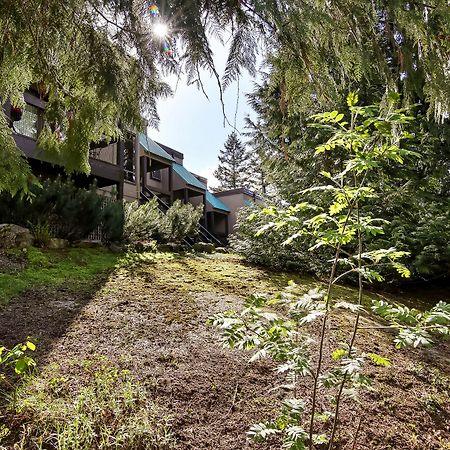 Whiski Jack Creekside Whistler Exterior foto